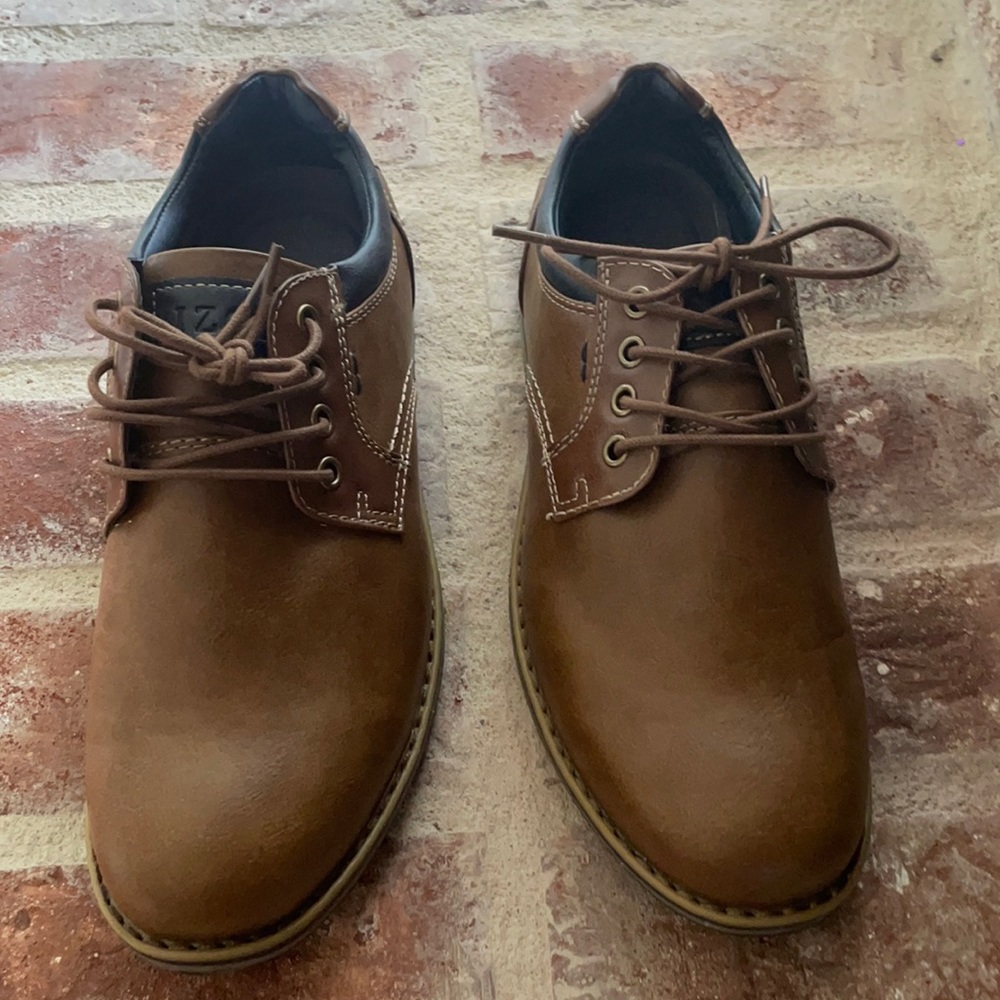 Izod dress shoes size 8